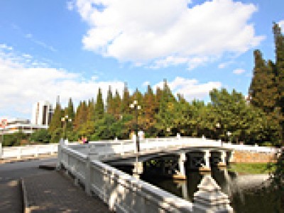 上海华东师范大学宿舍96台蓄热罐配套成功