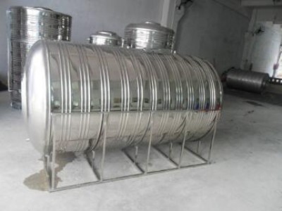 定制圆形不锈钢保温水箱