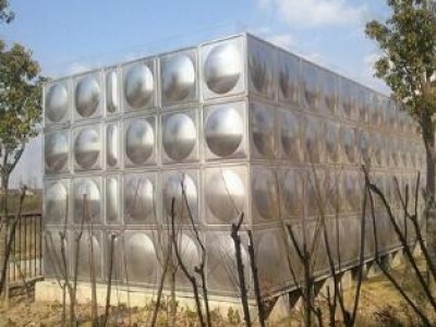 北海家用不锈钢水箱批发厂家直销